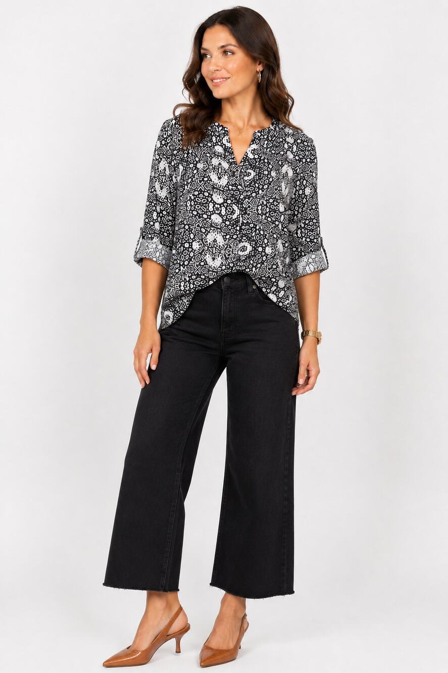 Sanctuary Black White Print Blouse M Roll Tab Sleeve Split Neck Boho Top EUC